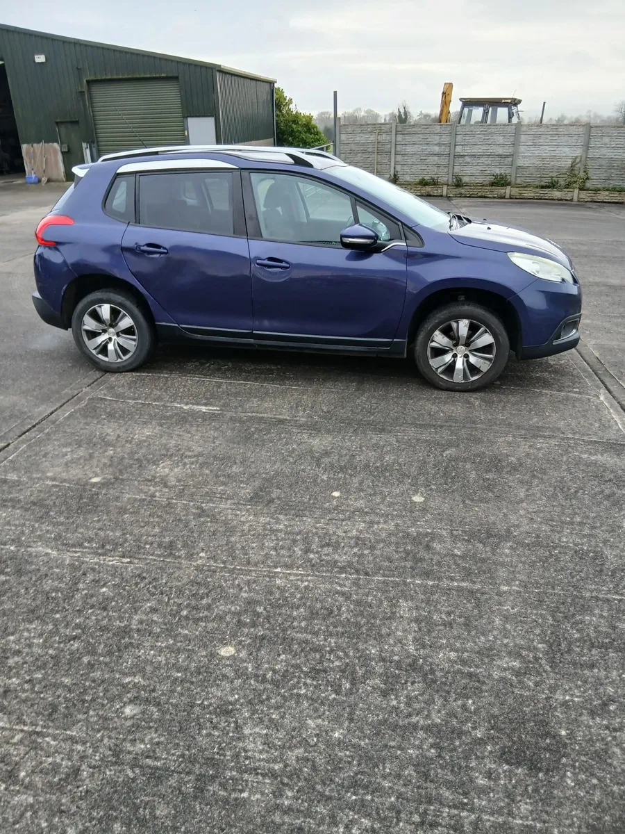 Peugeot 2008 - Image 4