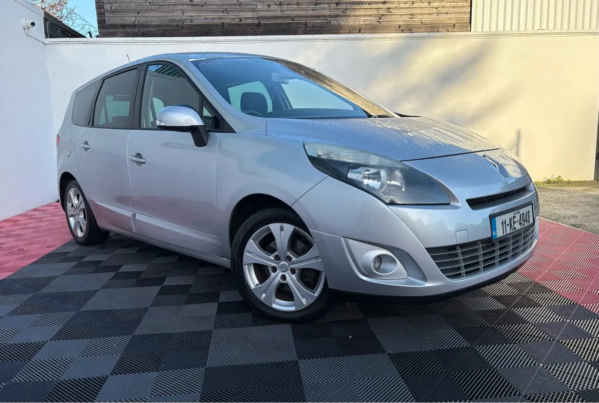 11 Renault grand scenic dci tomtom  new Nct - Image 3