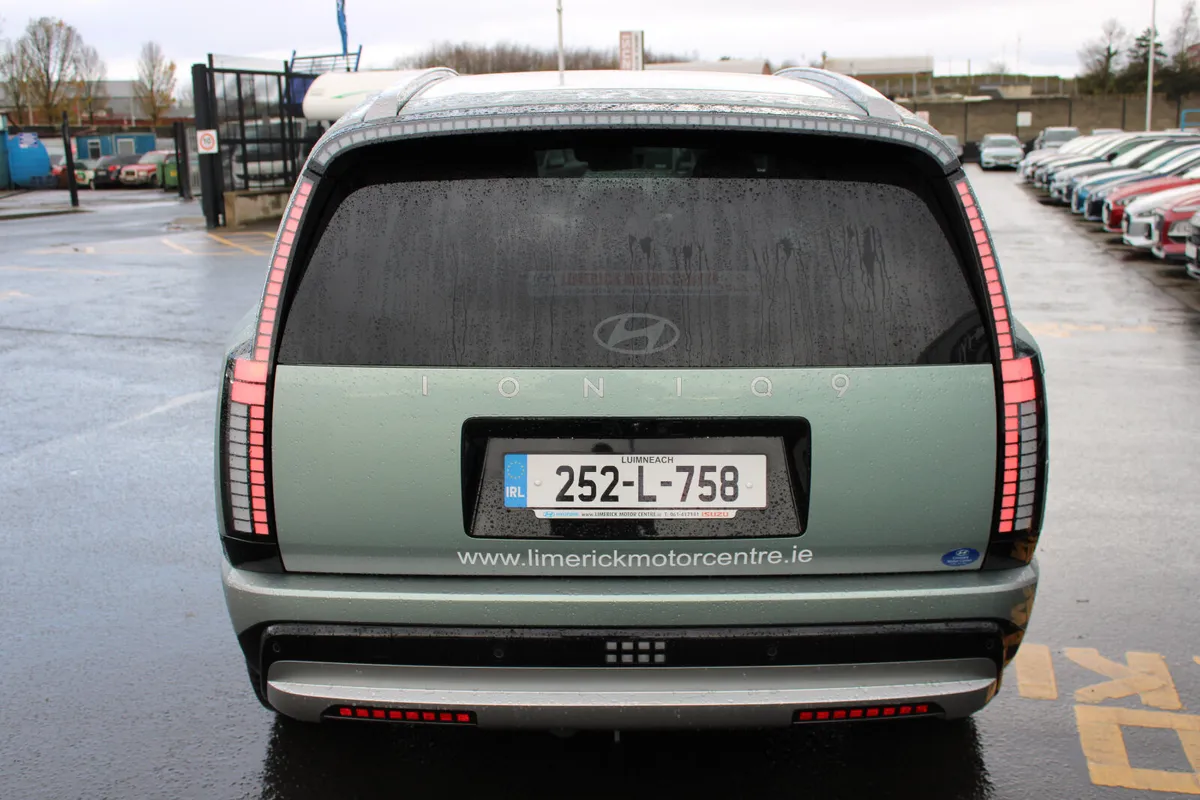 Hyundai IONIQ 9 2025 - Image 4