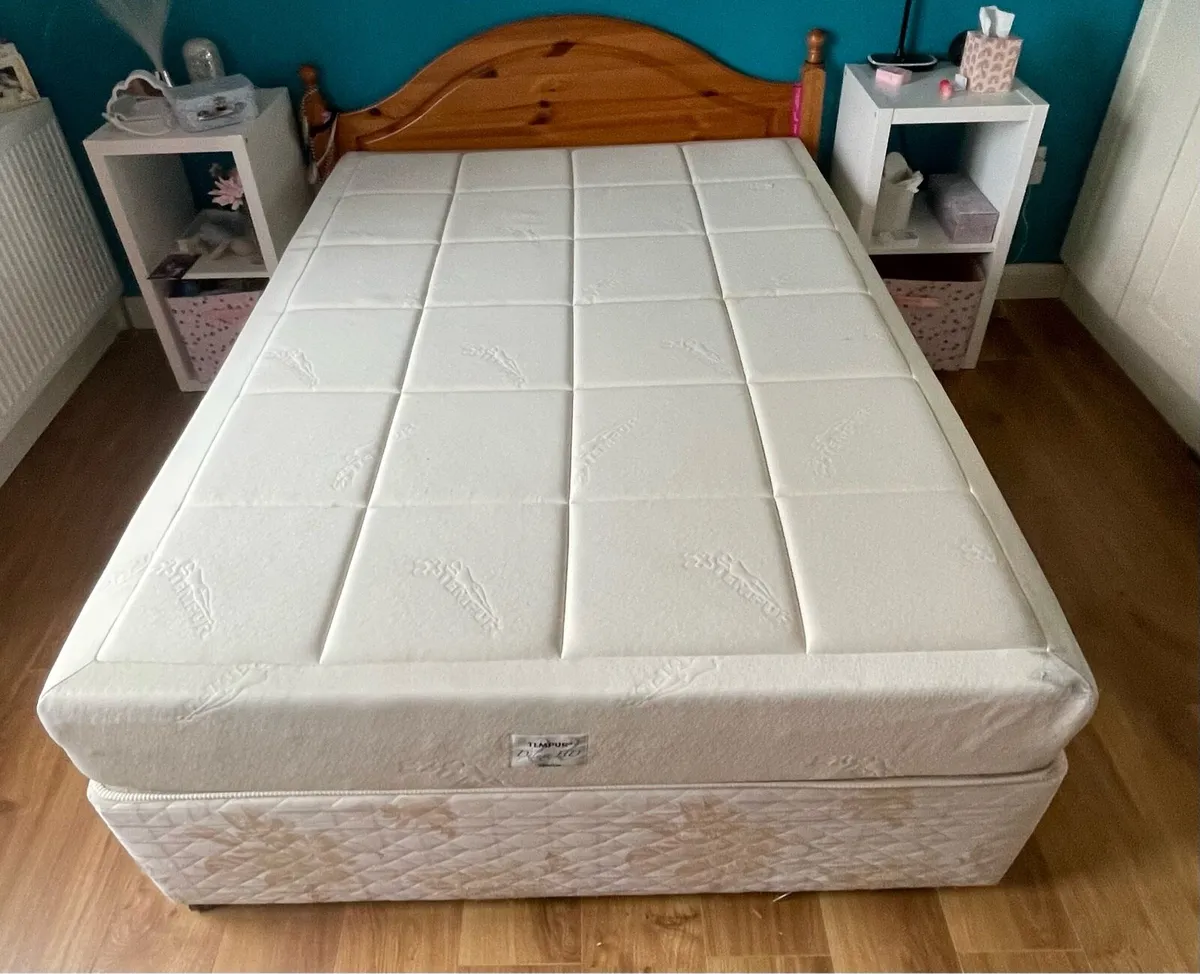 Tempur Deluxe HD Memory Foam Double Bed Mattress - Image 1