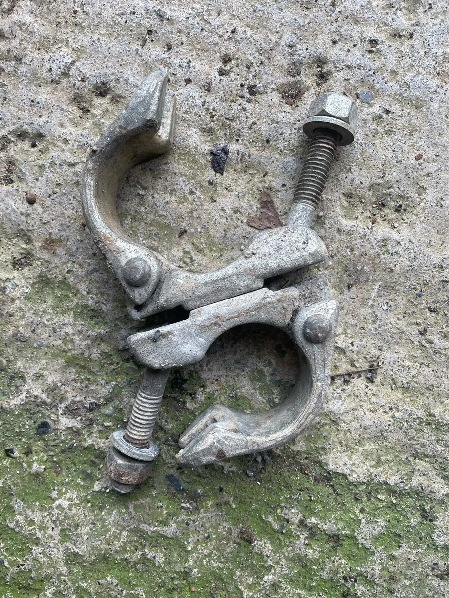 Scaffolding jacks - Image 3