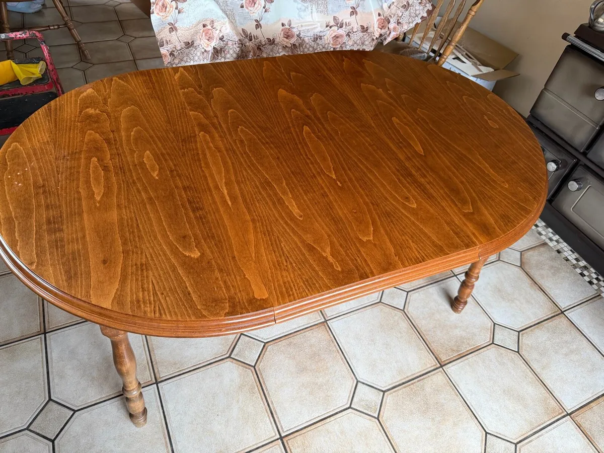 Kitchen table for sale!! - Image 2