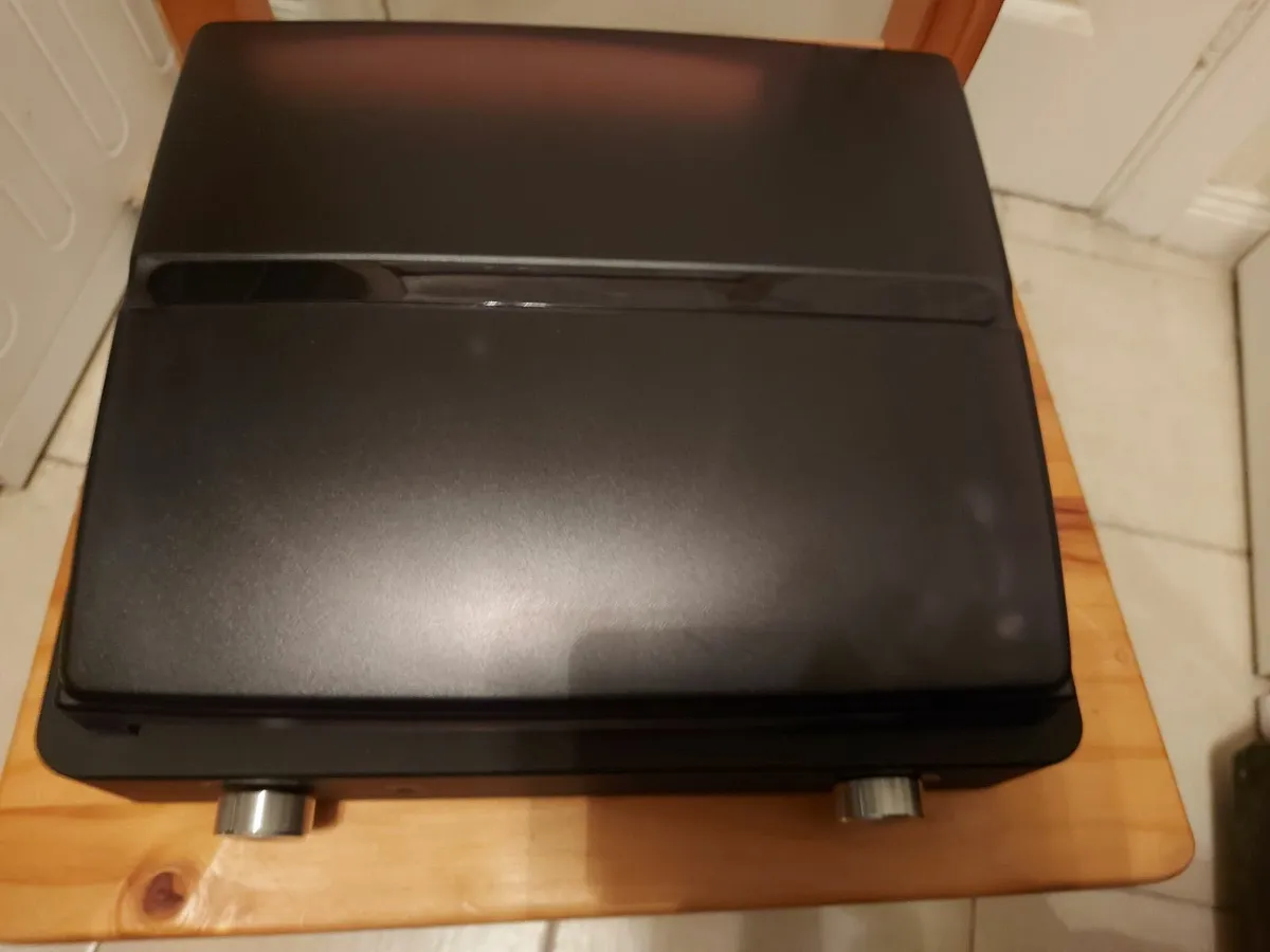 NEW IN BOX, STYLO II Record Player Turntable - Image 3