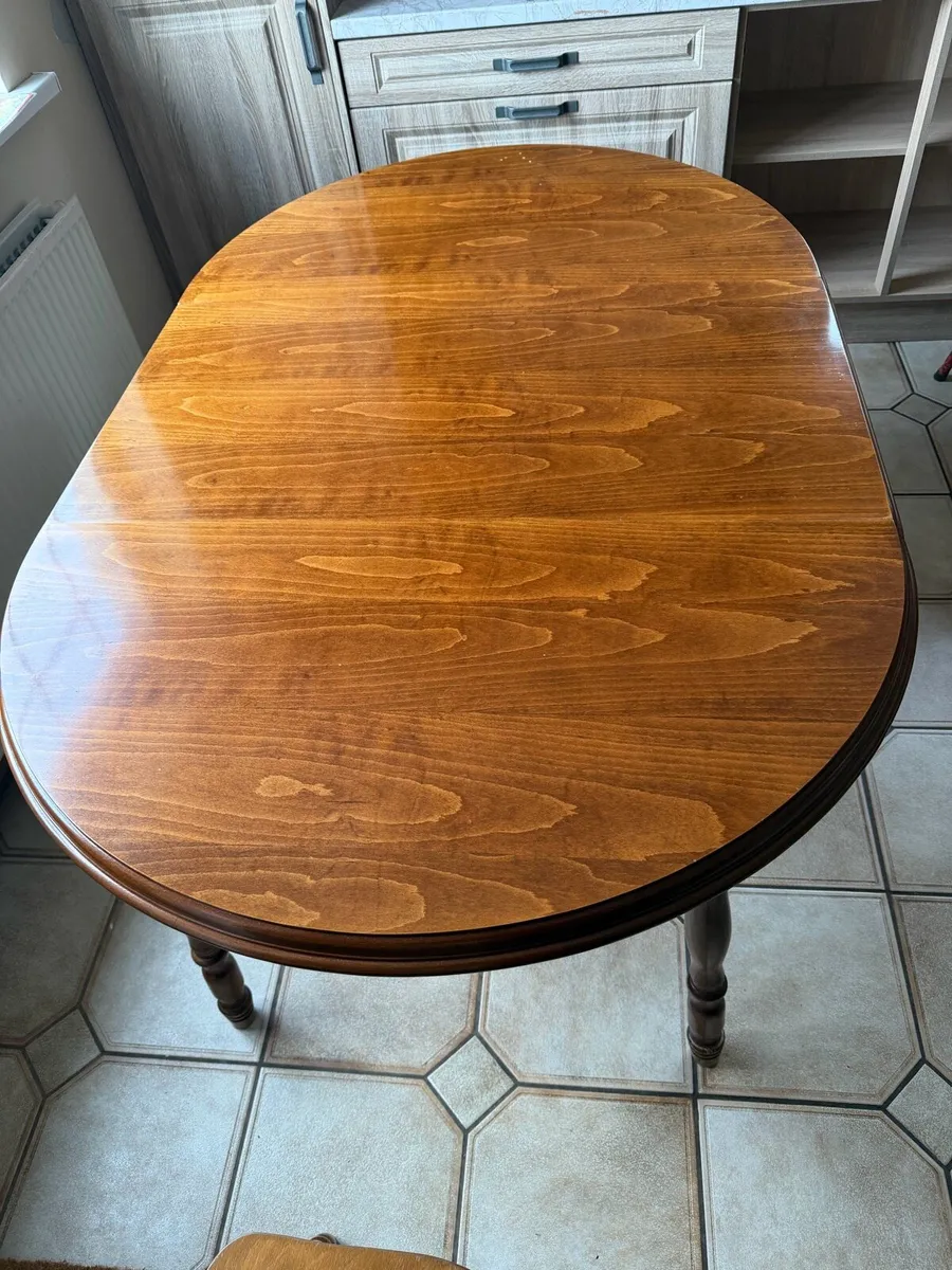 Kitchen table for sale!! - Image 4