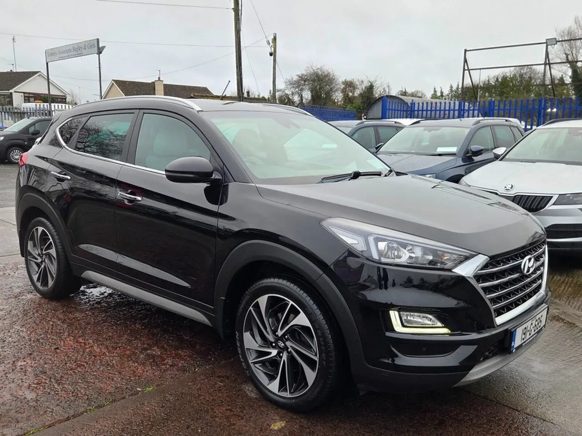 Hyundai Tucson ix35 Executive Plus 5DR - Image 2