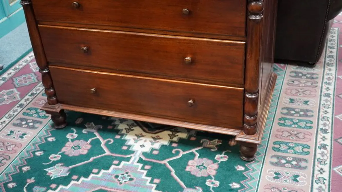 Mahogany Chest of Drawers - Image 4