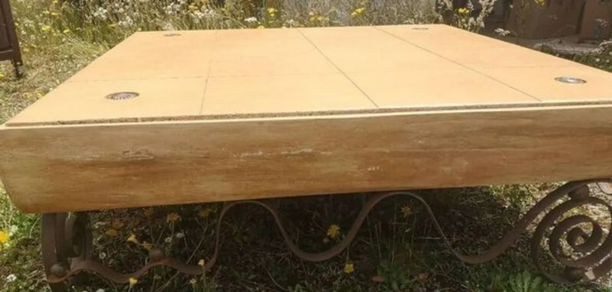 Coffee table - Image 2