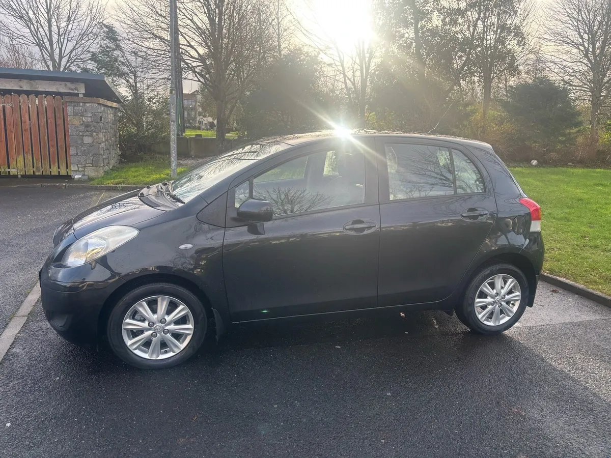 10 Toyota Yaris Nct&Tax - Image 3