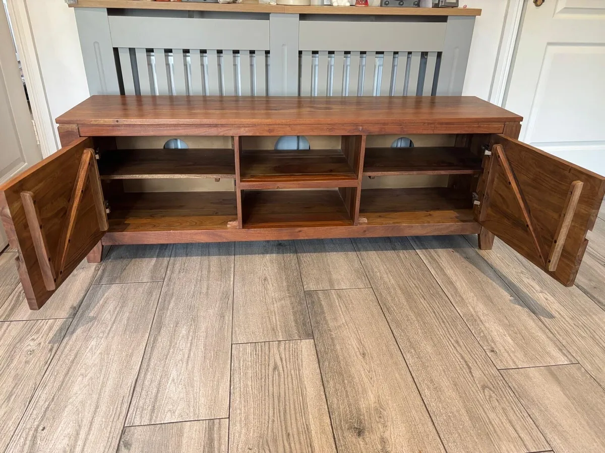 Bronx Oak TV Unit - Image 3