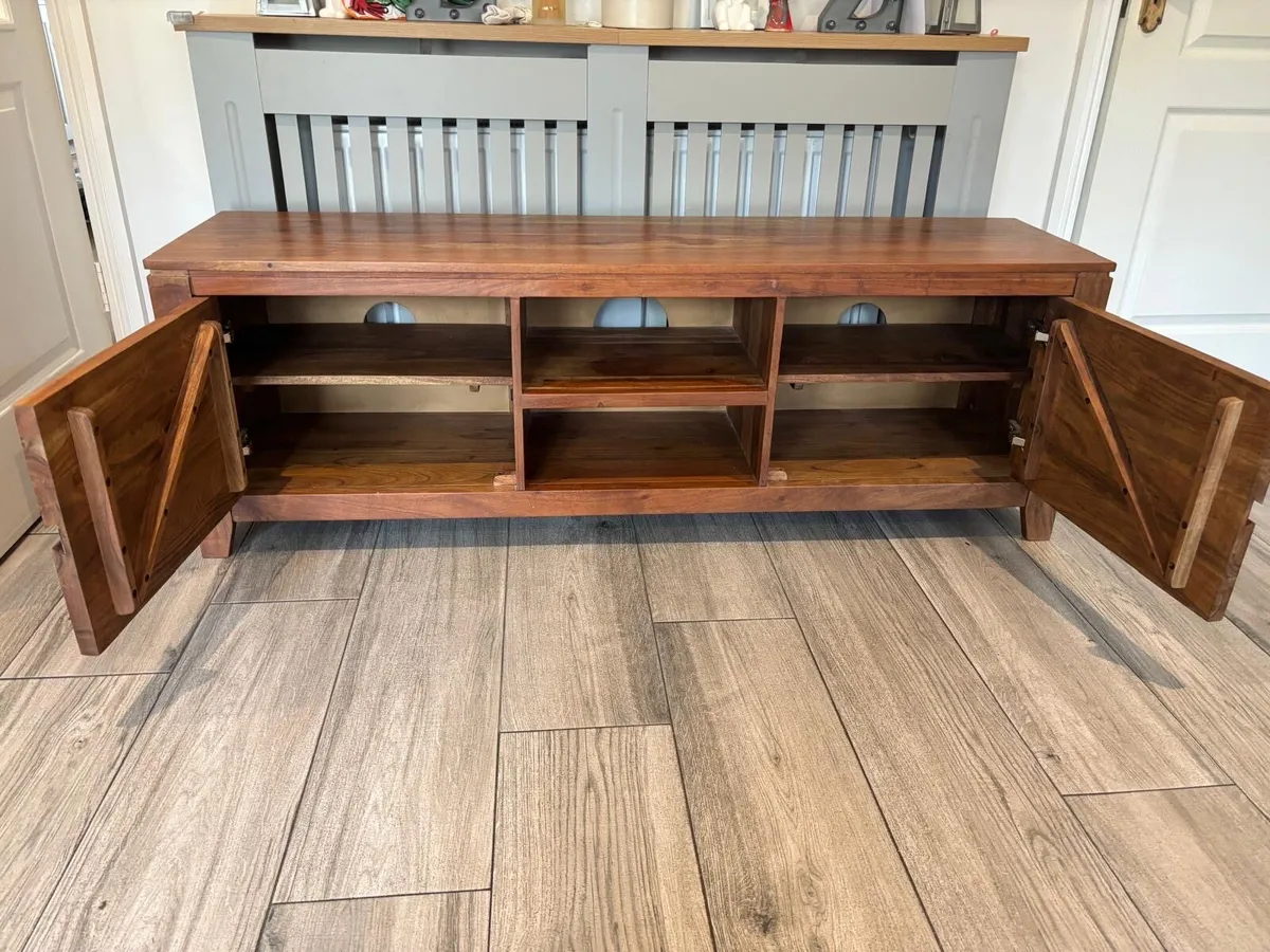 Bronx Oak TV Unit - Image 4