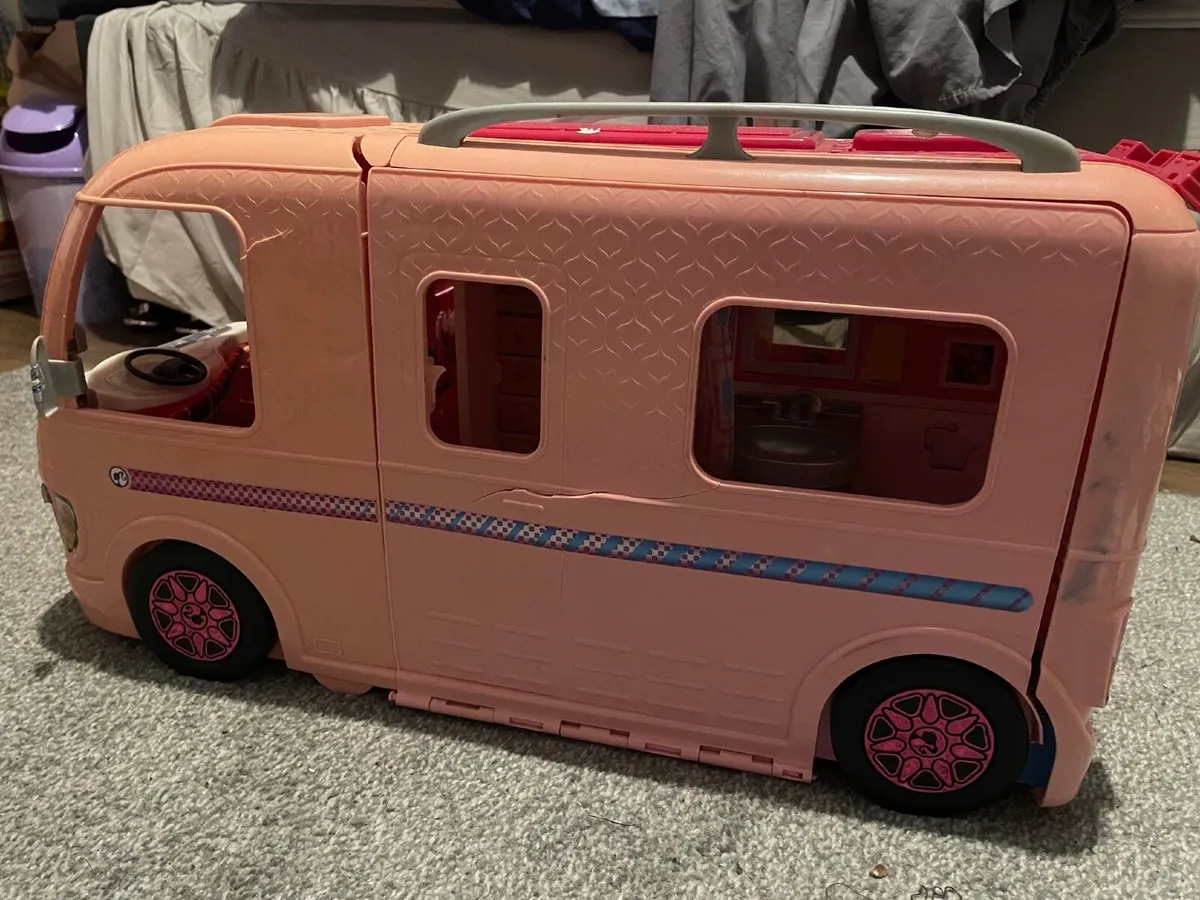 Barbie- selection of vehicles- - Image 2