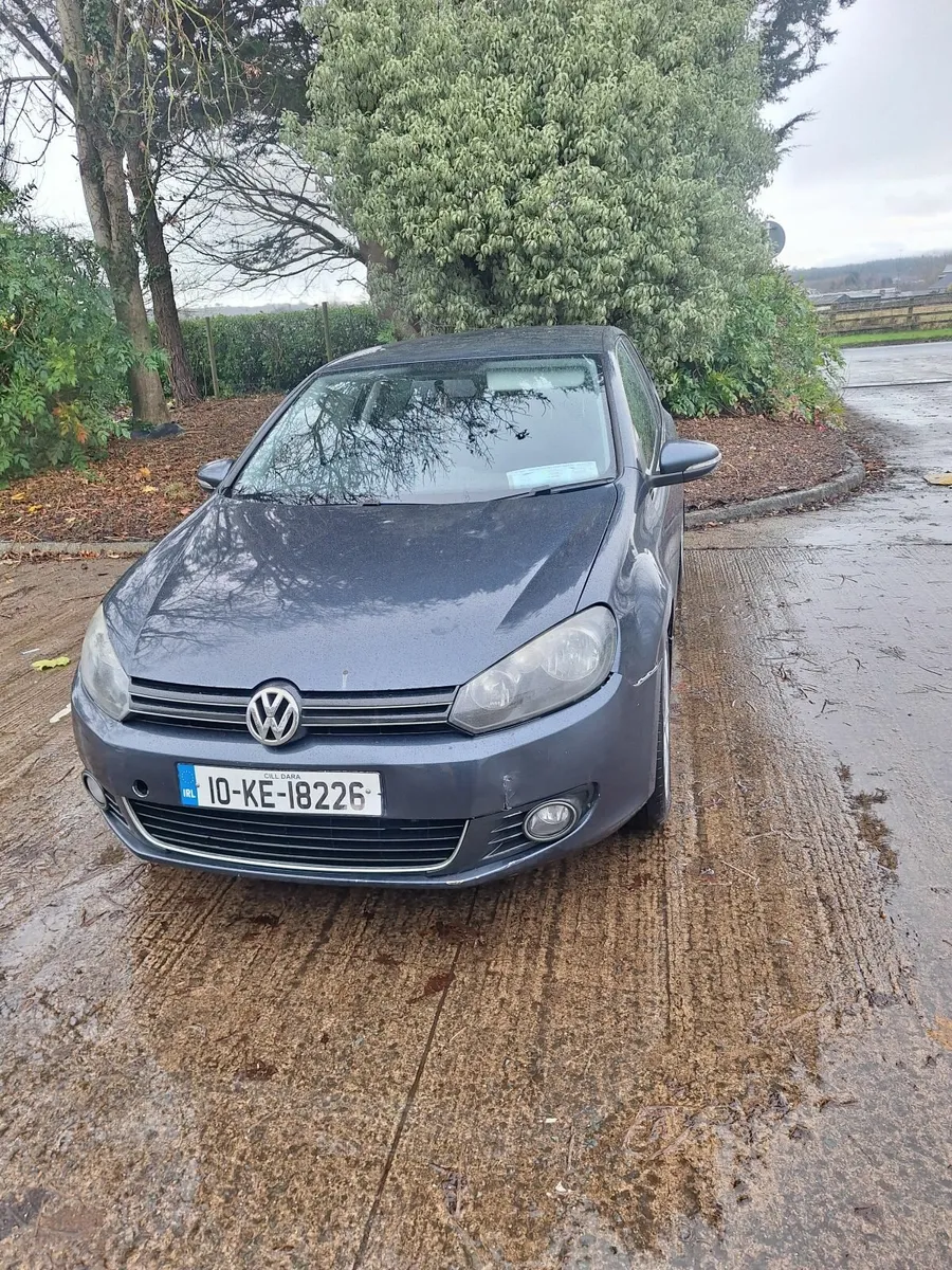 Volkswagen Golf 2010 - Image 4