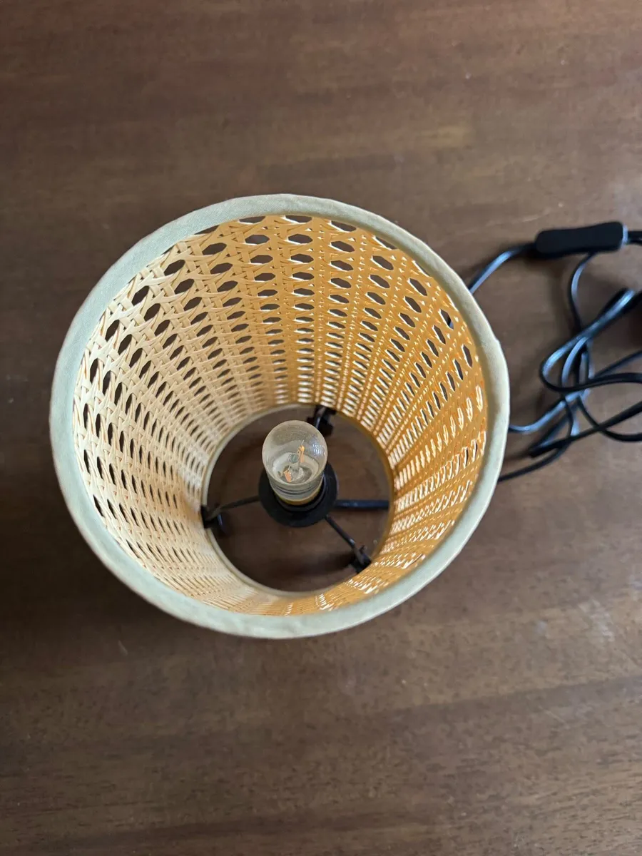 Small stylish lamp - Image 3