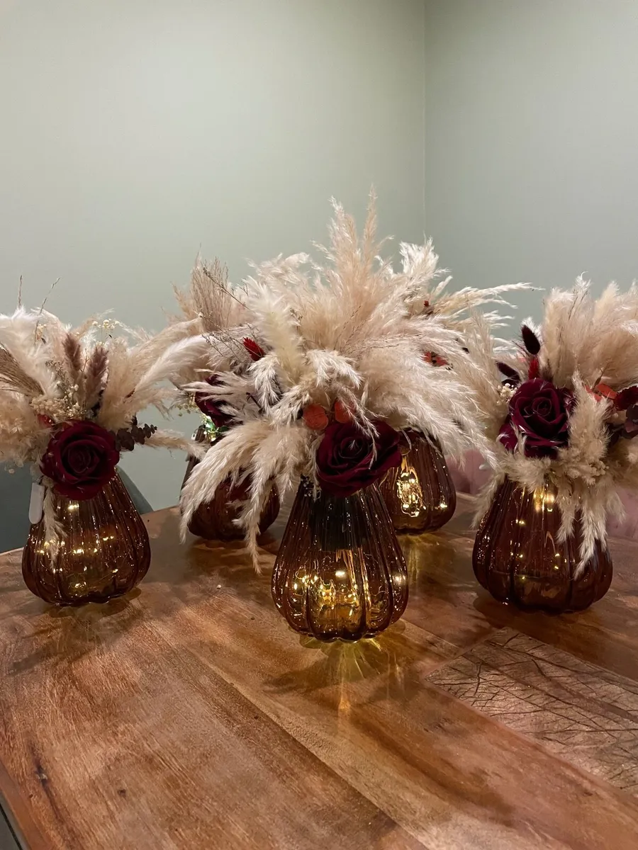 Wedding Decor - dried flowers, garlands, etc - Image 1