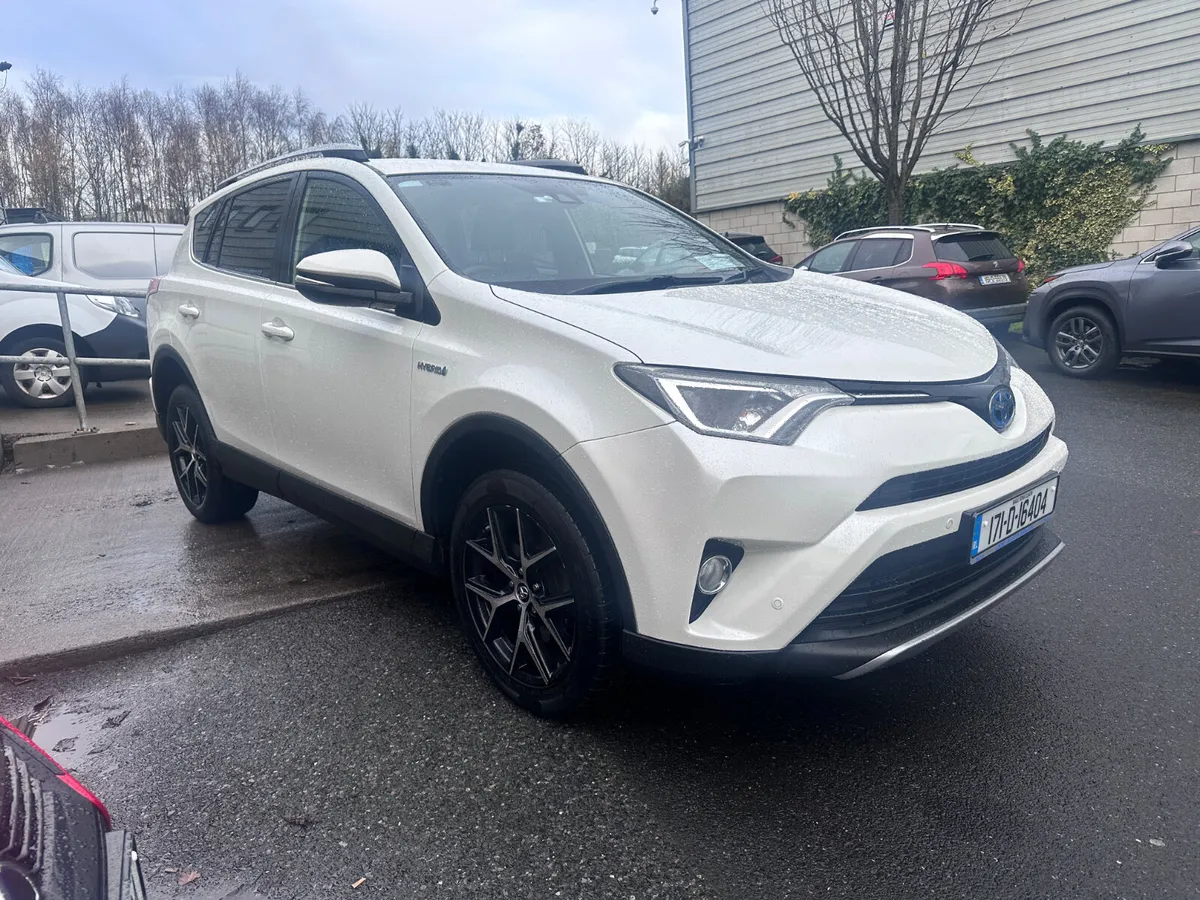 Toyota RAV4 2.5 Hybrid SOL, 2017 - Image 4