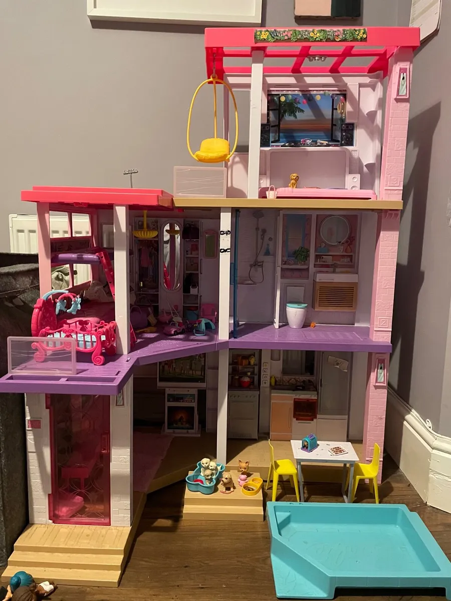 Barbie dream house - Image 1