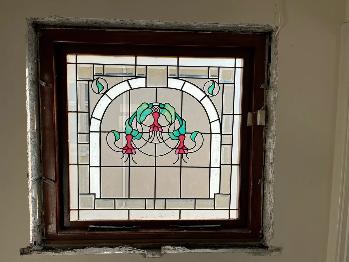 Stain glass window - Image 2