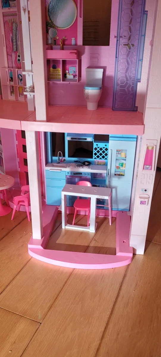 Barbie Dreamhouse - Image 4