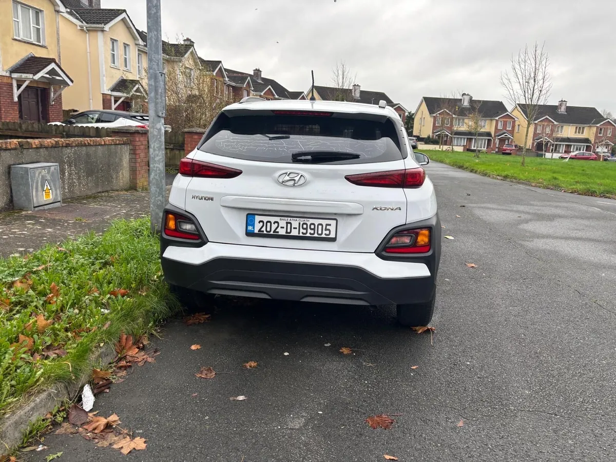 Hyundai Kona 1.6 turbo diesel Car Derived Van - Image 2