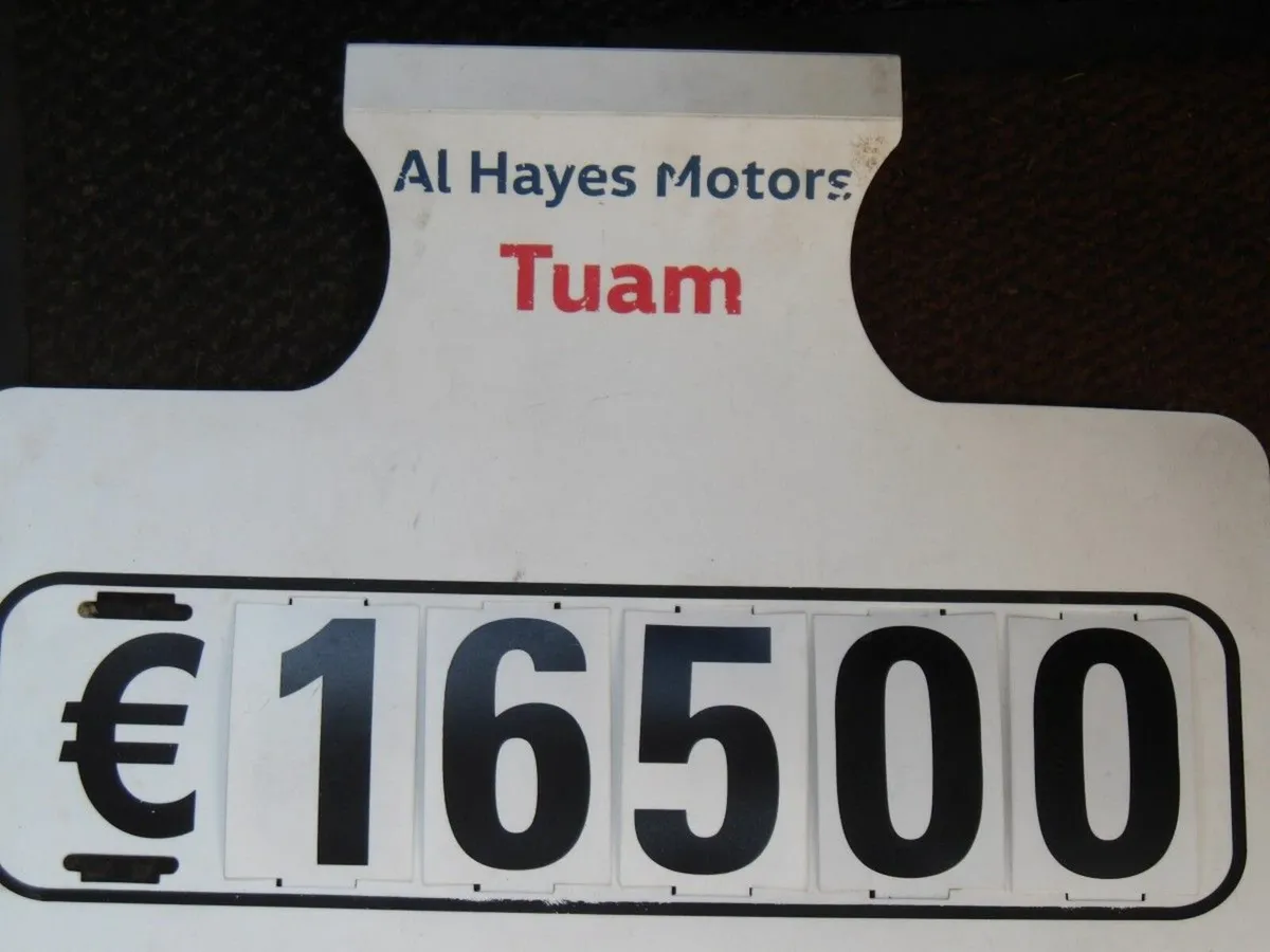 Volkswagen Passat 1.6 TDI 120HP Highline - Image 3