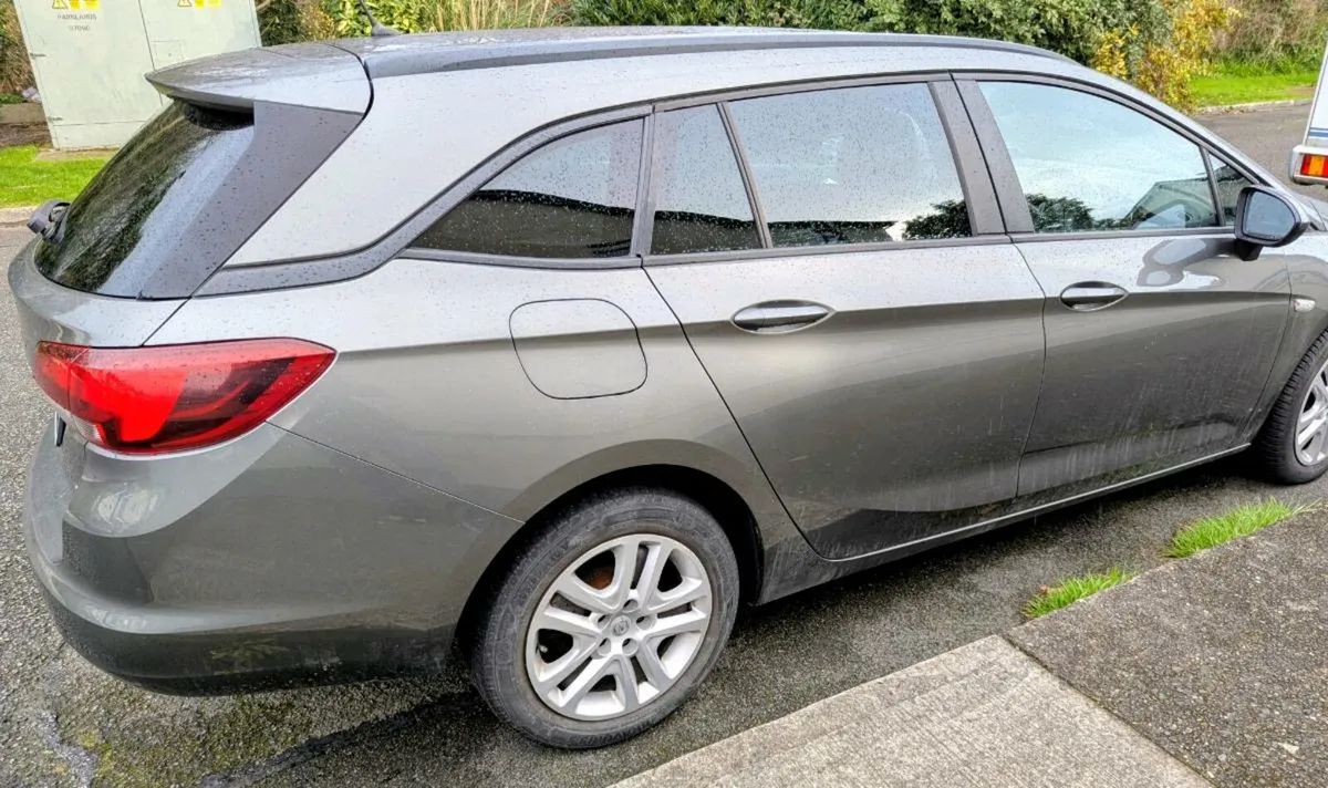 182 Opel Astra 1.6 Diesel - Image 3