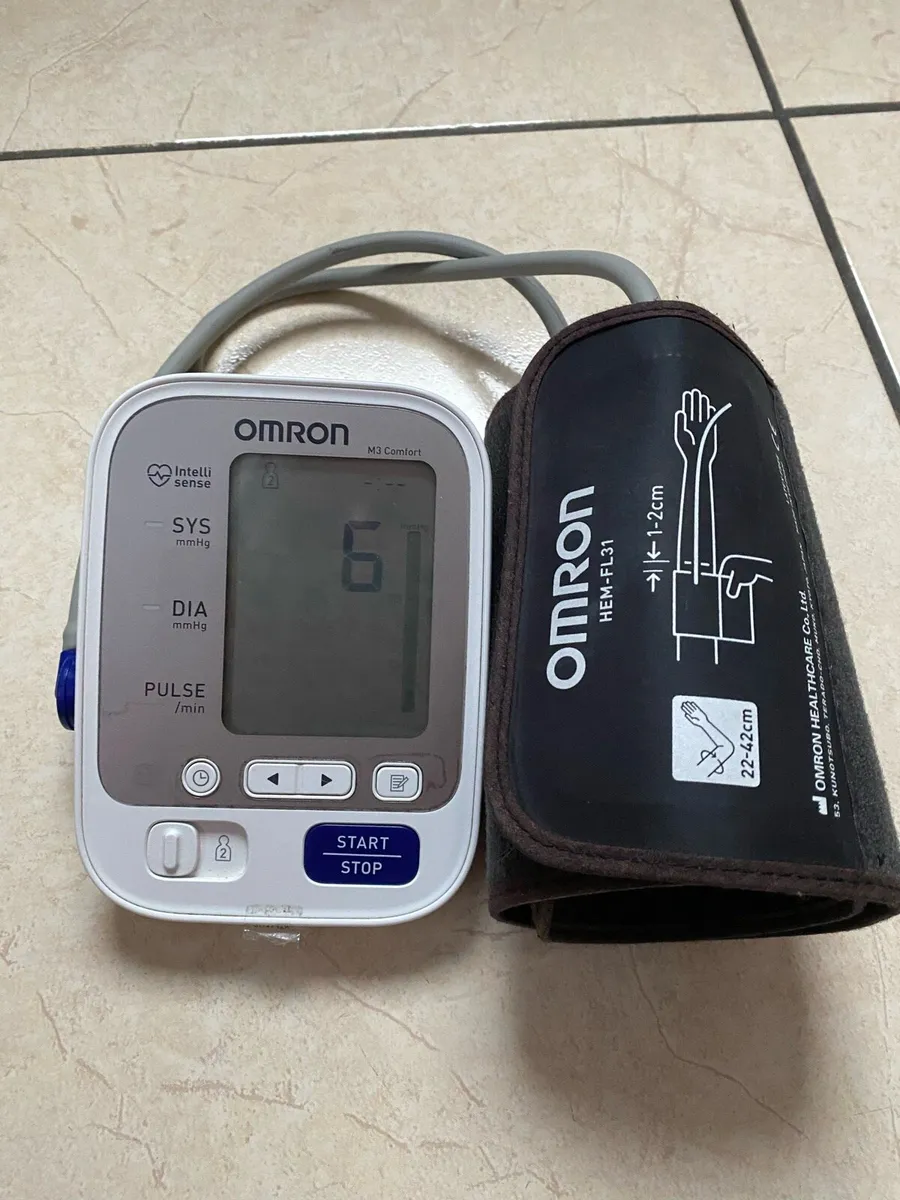 Omron M3 Comfort Upper Arm Blood Pressure Monitor - Image 2