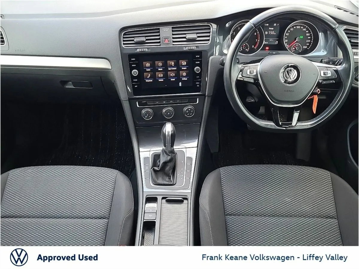 Volkswagen Golf TRENDLINE AUTO 1.2TSI 110BHP *WHIT - Image 2