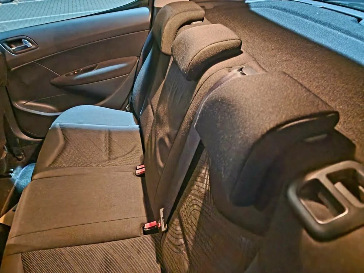 2010 PEUGEOT ALLURE SPORT 1.6TDI NCTD RUNS EXCELLE - Image 4