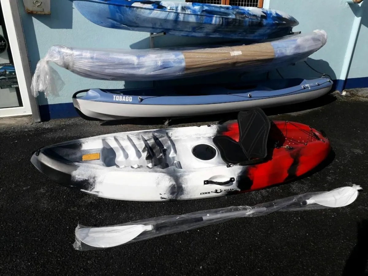 LOOK : New unused kayak Kayaks inc seat + paddle - Image 1