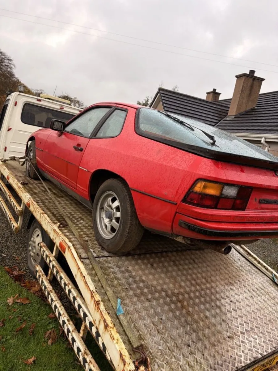 Porsche 924 automatic  parts or repair - Image 1