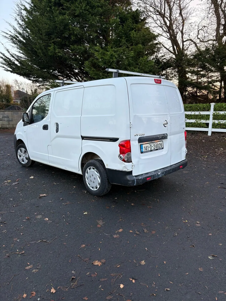 2014 Nissan nv200 Doe 6/26 6 speed - Image 3