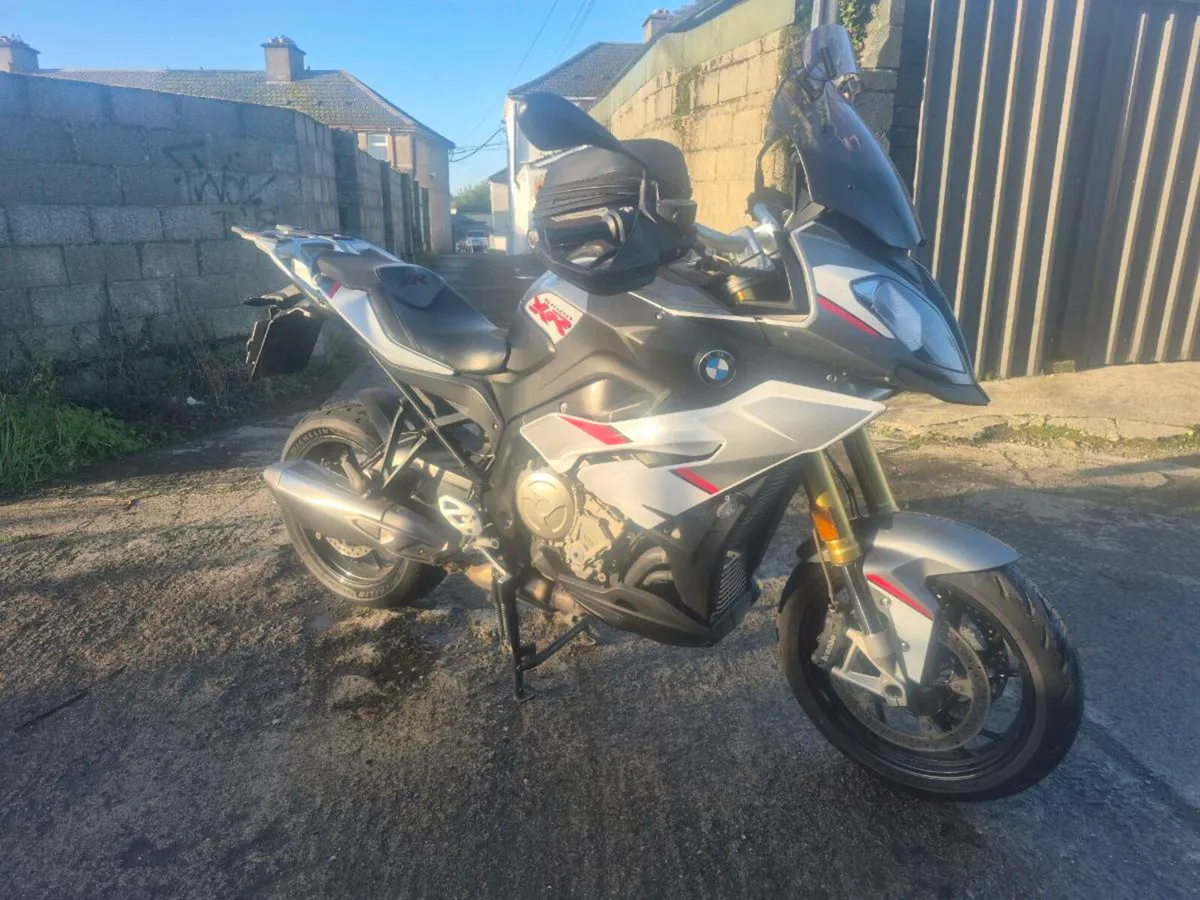 2018 BMW S1000XR - Image 1