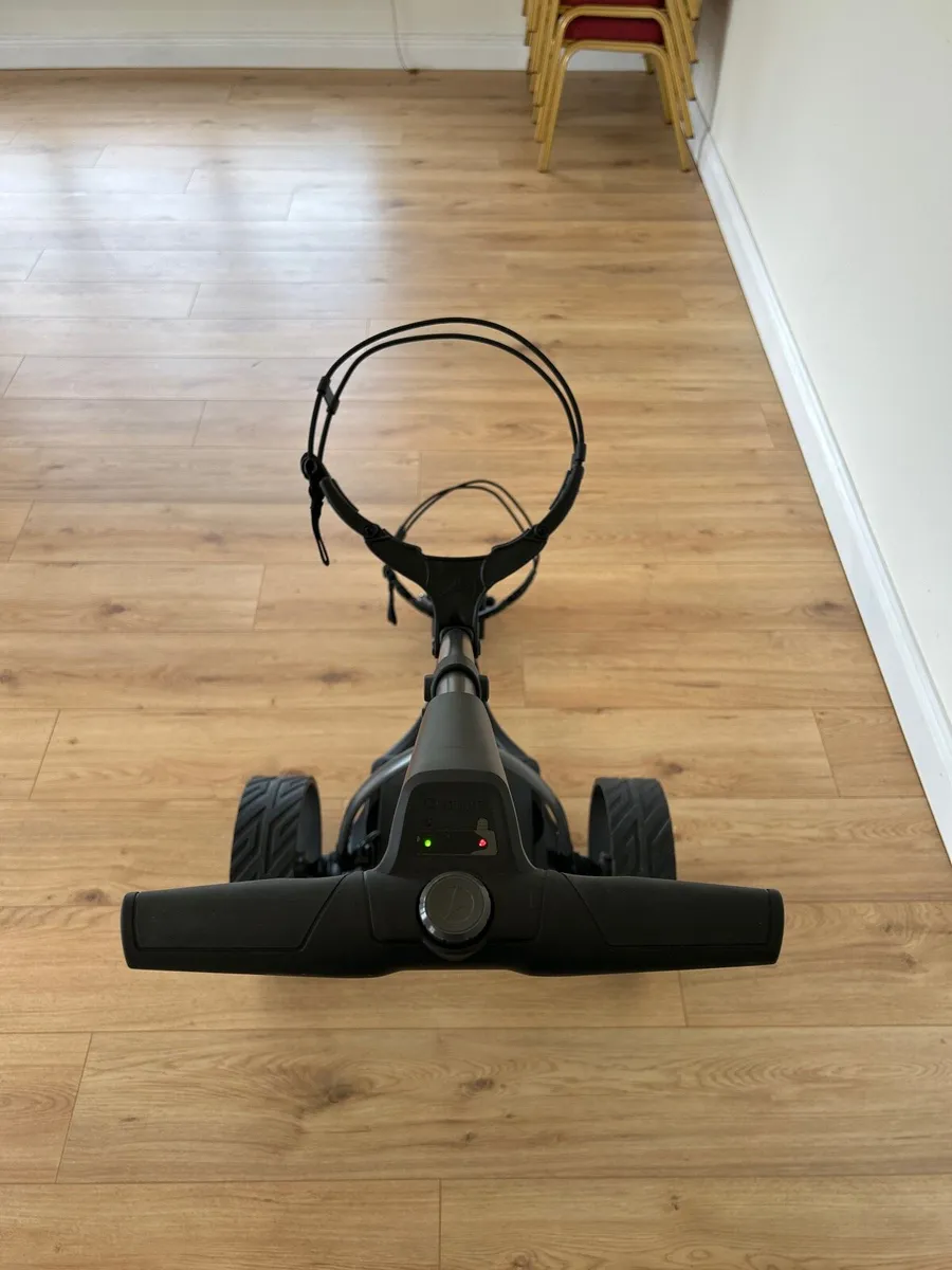 Motorcaddy SE Electric Trolley - Image 3