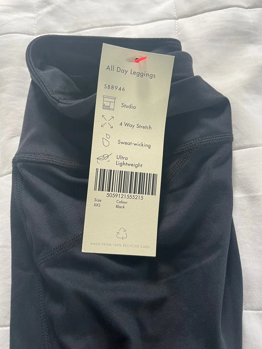 Sweaty Betty leggings - Image 4