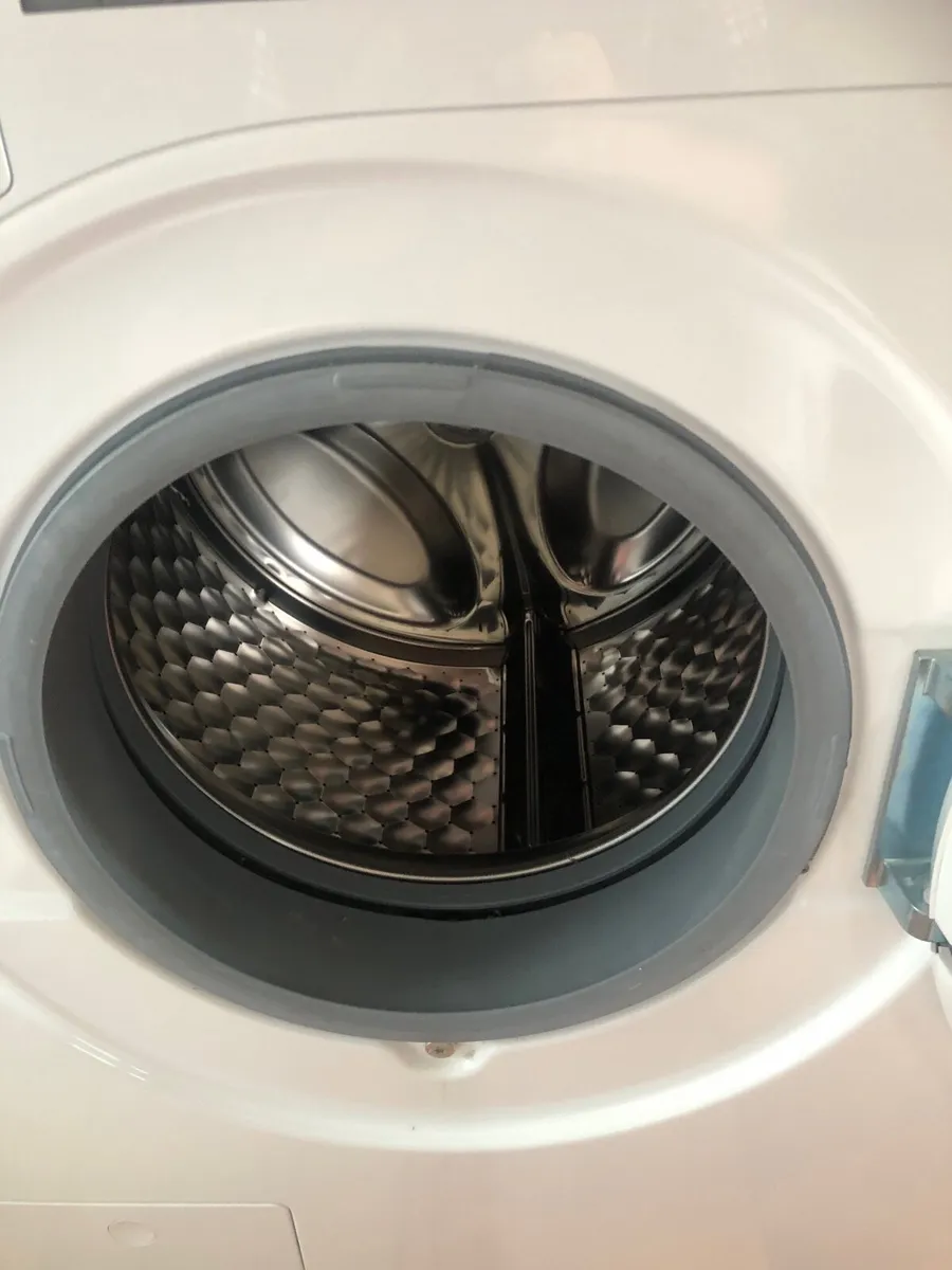 Miele washing machine - Image 2