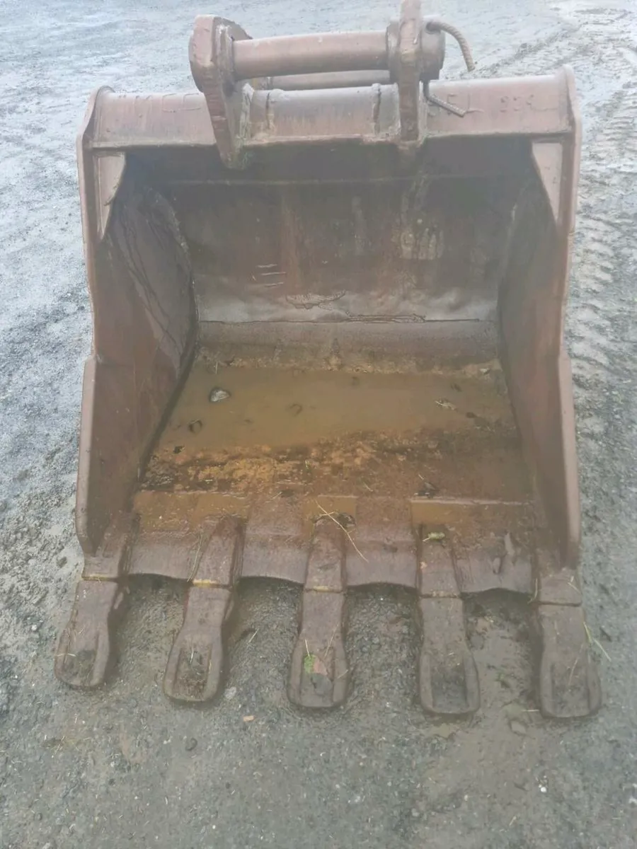 90mm digging bucket - Image 1