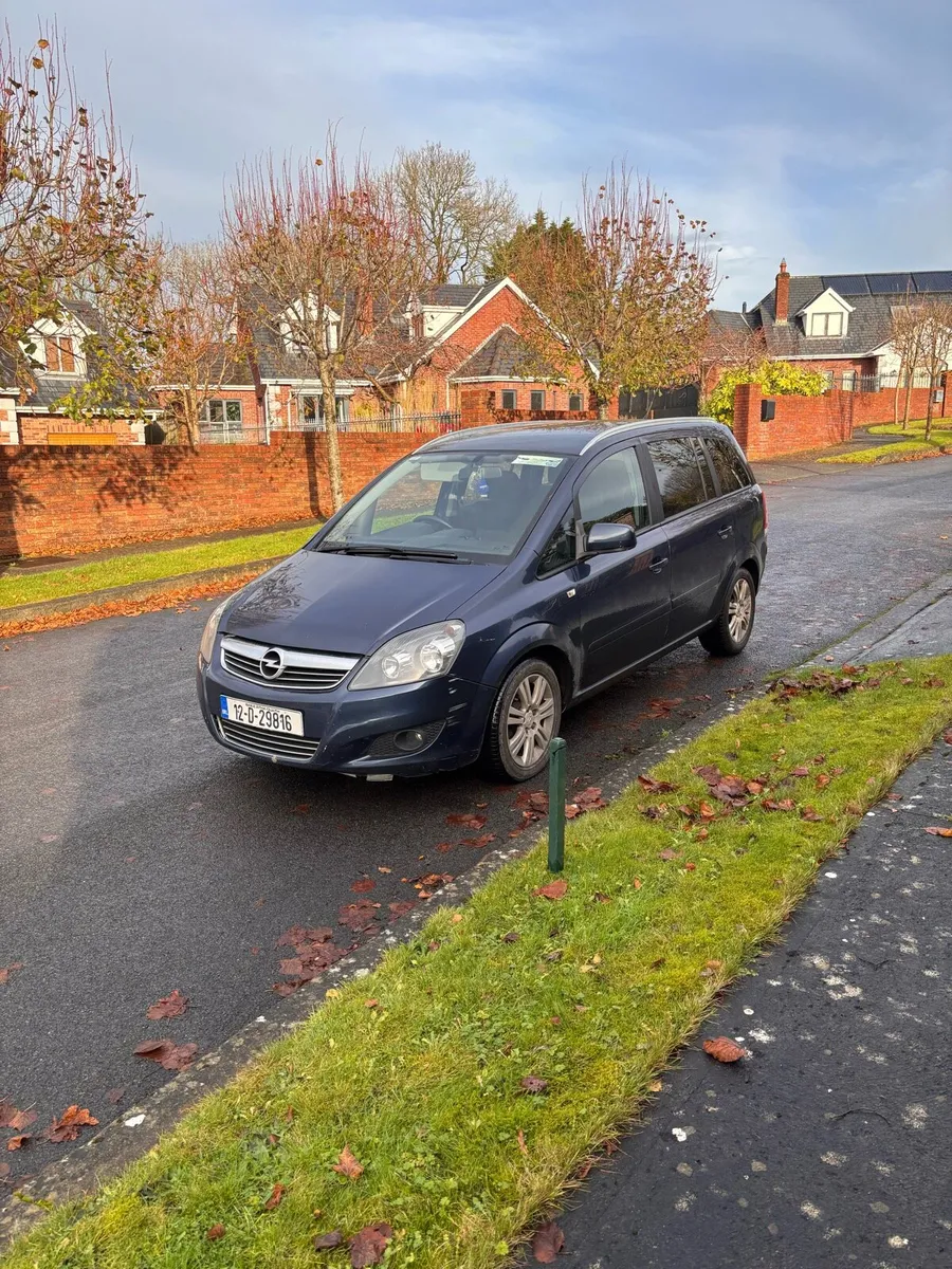 Opel Zafira 1.7D NEW NCT 10/2026 & tax - Image 2