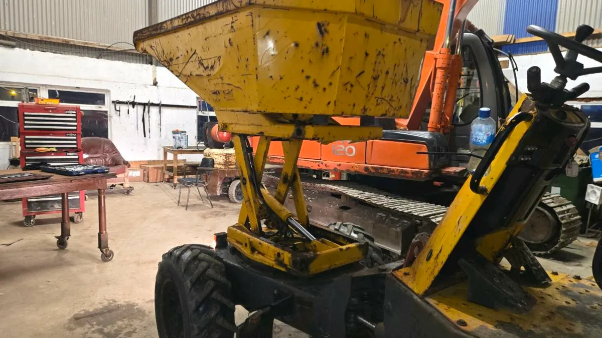 Thwaites Dumper Swivel High Tip - Image 4