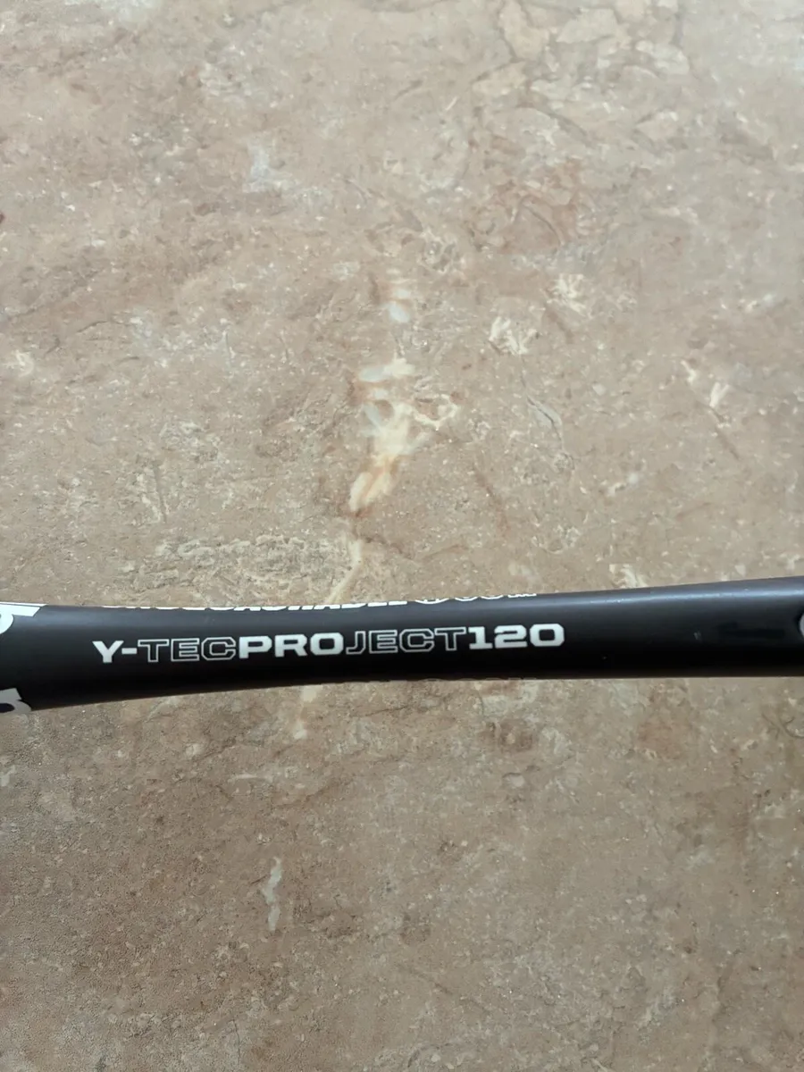 Unsquashable Ytec Pro squash racket - Image 2