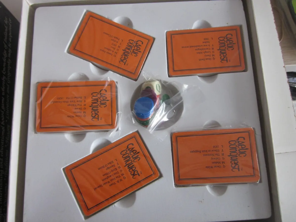 Vintage Gaelic Conquest Board Game 1988 - Image 4