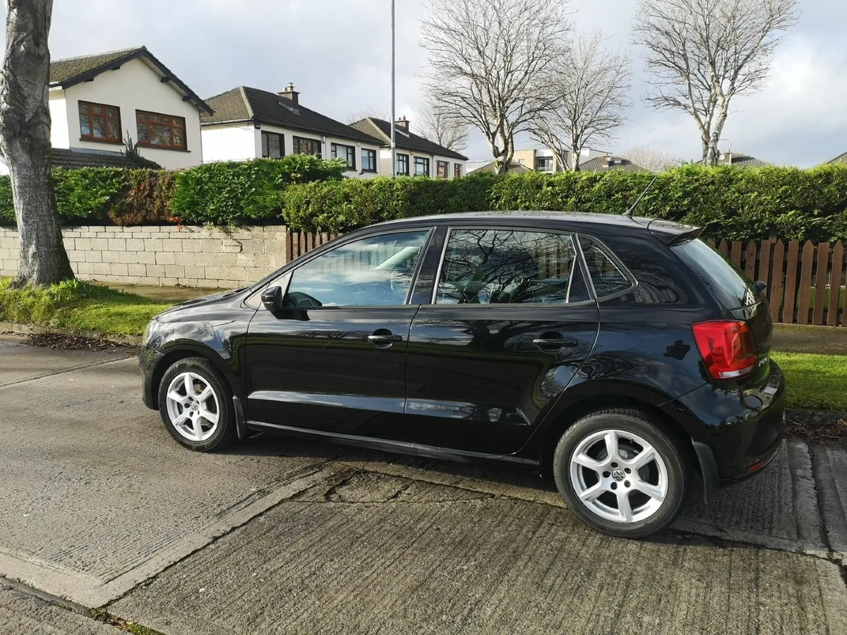 Volkswagen Polo 2011 - Image 1