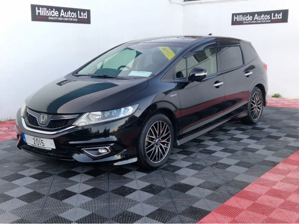 Honda Jade X 1.5 PETROL HYBRID AUTOMATIC - Image 3