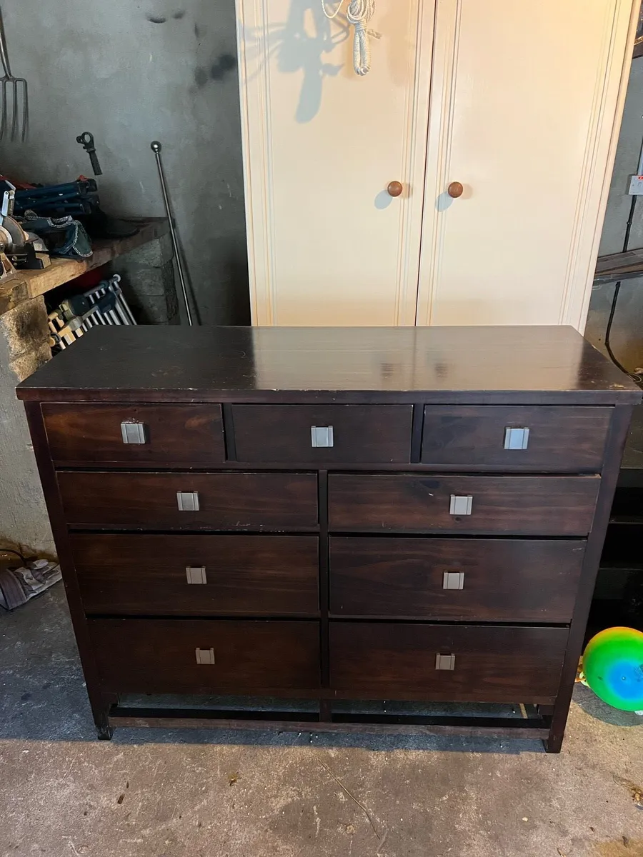 Bedroom drawers - Image 1