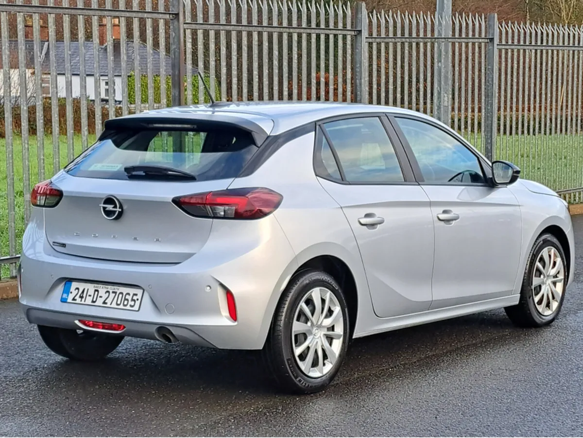 Opel Corsa SC 1.2 75BHP - Image 4