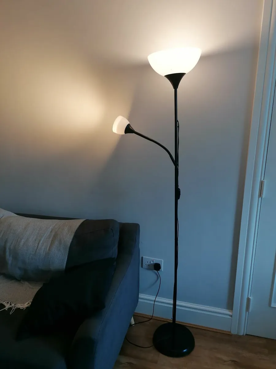 Floor lamp - Image 1