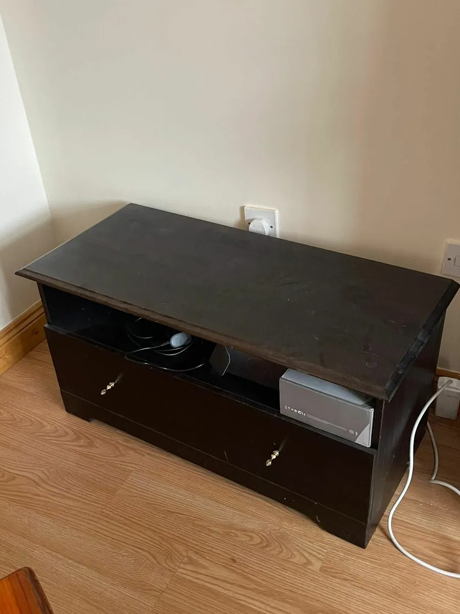 Low TV stand with open shelf