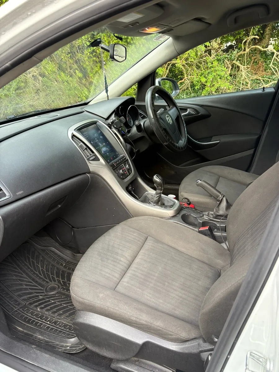 Vauxhall Astra 1.2 Diesel - Image 4