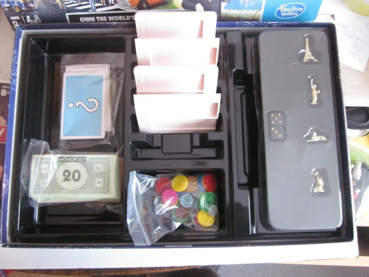 Monopoly Here & Now World edition 2015 - Image 3