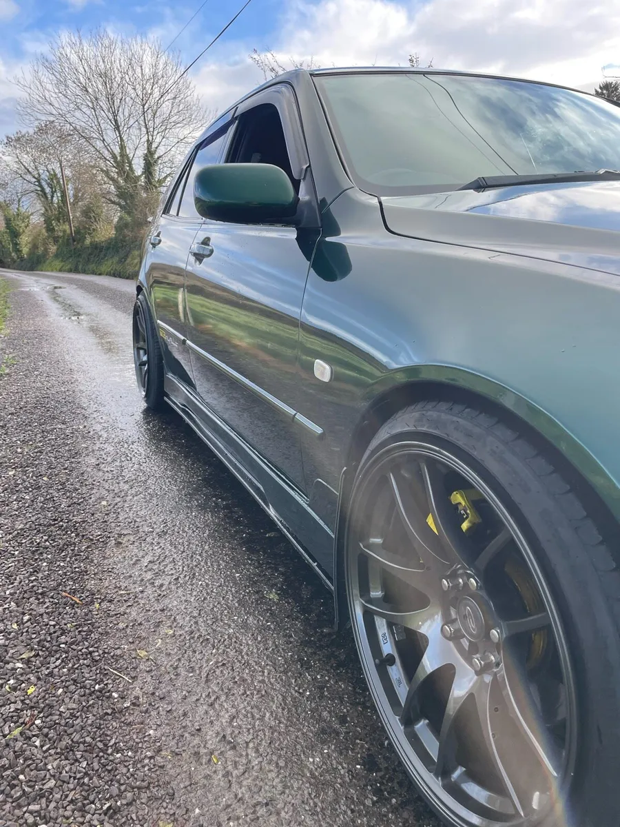 Lexus is300 2jz - Image 4