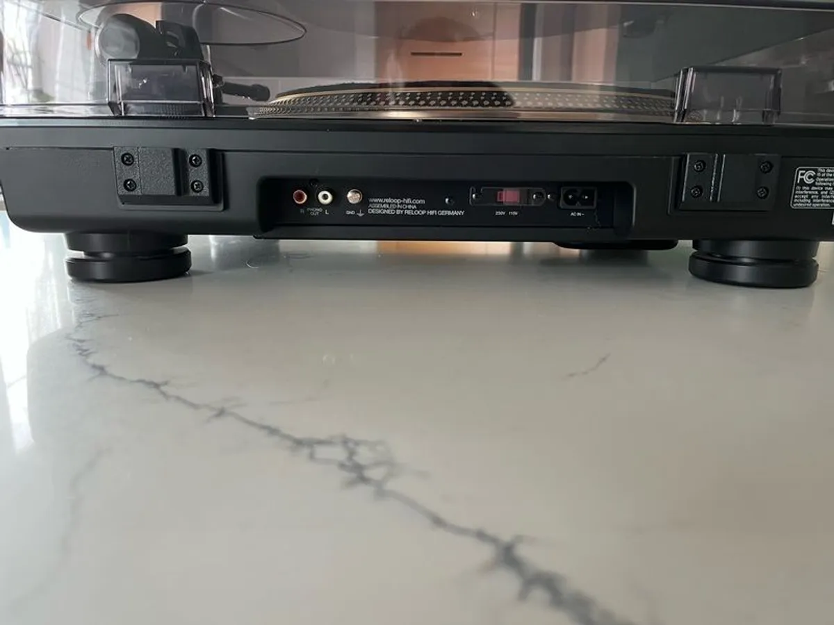 Reloop Turn 5 Turntable - Image 2